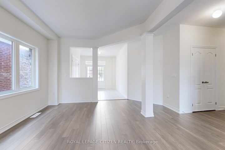 Property Photo:  123 Cliff Thompson Crescent  ON L0E 1R0 