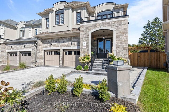 Property Photo:  23 George Ellis Drive  ON L4P 0J4 
