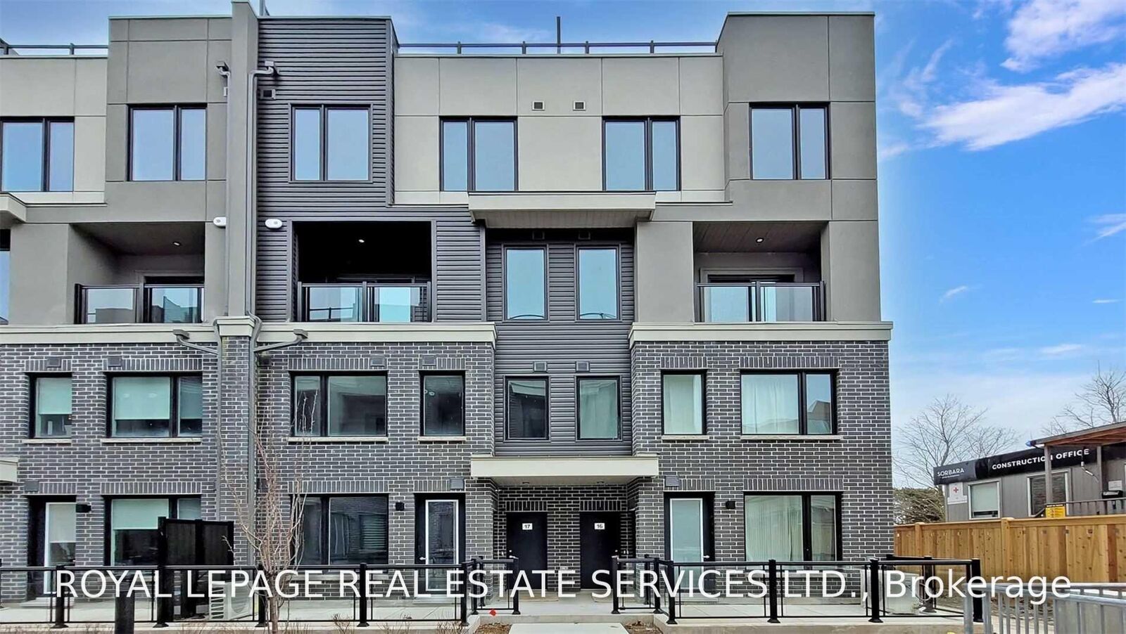 Property Photo:  3472 Widdicombe Way 16  ON L5L 0B8 