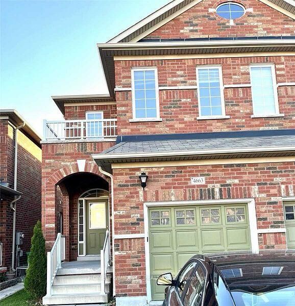 Property Photo:  4663 Centretown Way Upper  ON L5R 0E1 