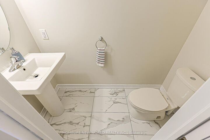 Property Photo:  56 Elkington Crescent  ON L1P 0L7 