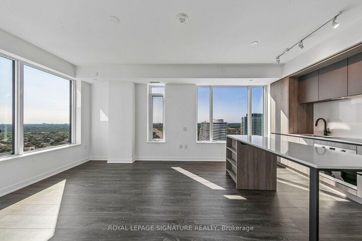 Property Photo:  2495 Eglinton Avenue W 2403  ON L5M 2T2 