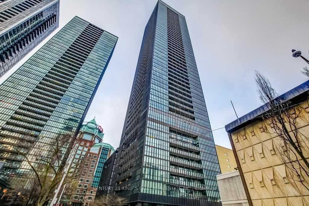 Property Photo: 101 Charles Street E 3502 ON M4Y 1V2