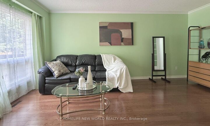 Property Photo:  51 Lorna Rae Boulevard  ON M1V 3S5 