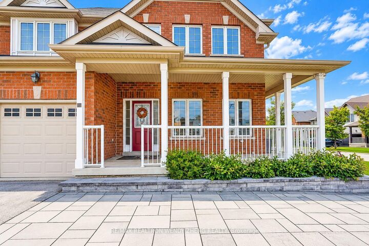 Property Photo:  20 Havenwood Trail  ON L4P 0C5 