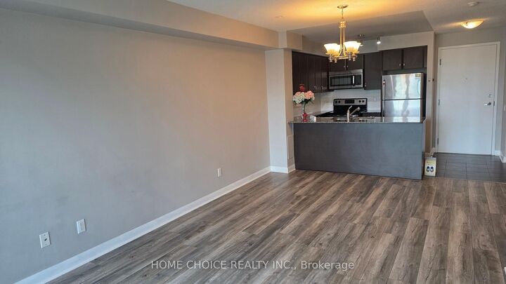 Property Photo:  525 Wilson Avenue 225  ON M3H 0A7 