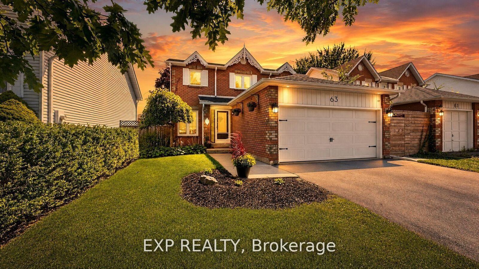 Property Photo:  63 Fenwick Avenue  ON L1C 4S1 