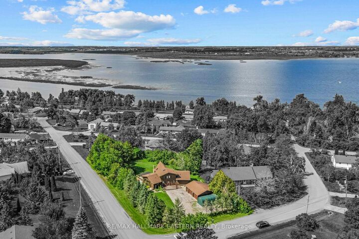Property Photo:  25 Balsam Road  ON K9V 4R6 