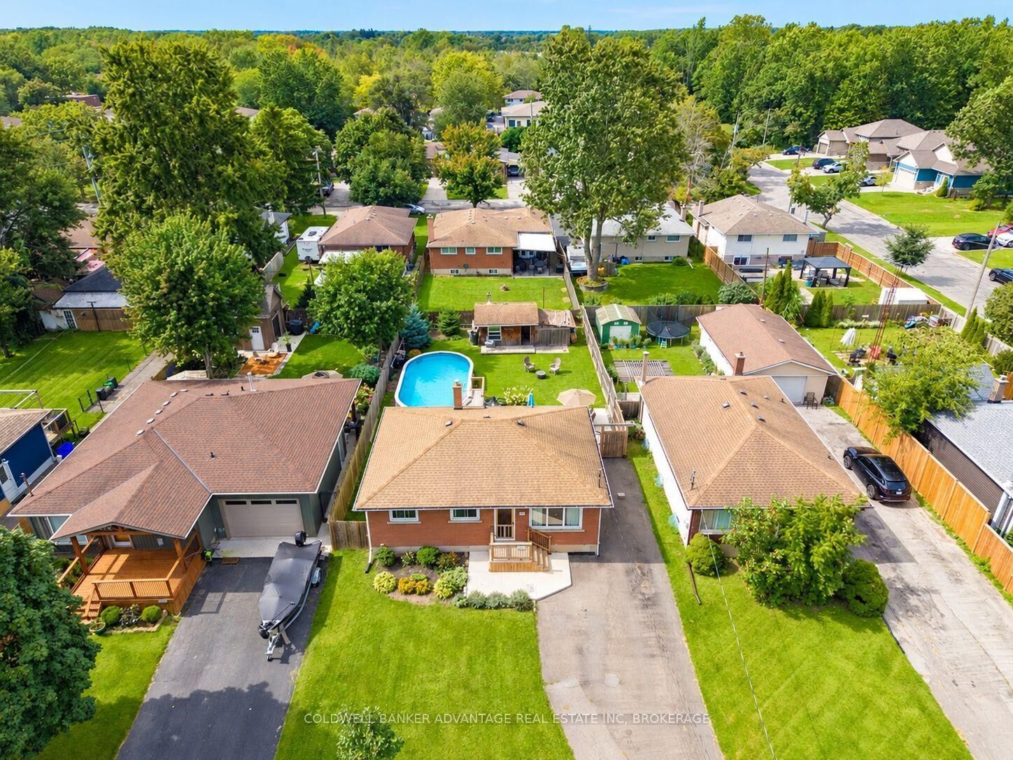 Property Photo:  220 Cutress Avenue  ON L3C 2S8 