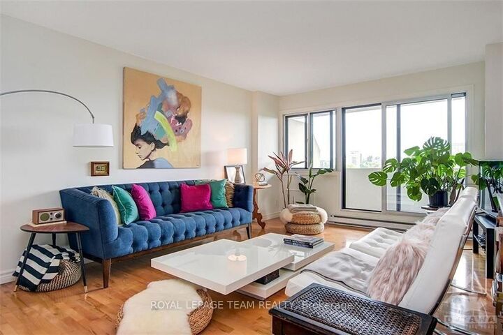 Property Photo: 40 Landry Street 712 ON K1L 8K4