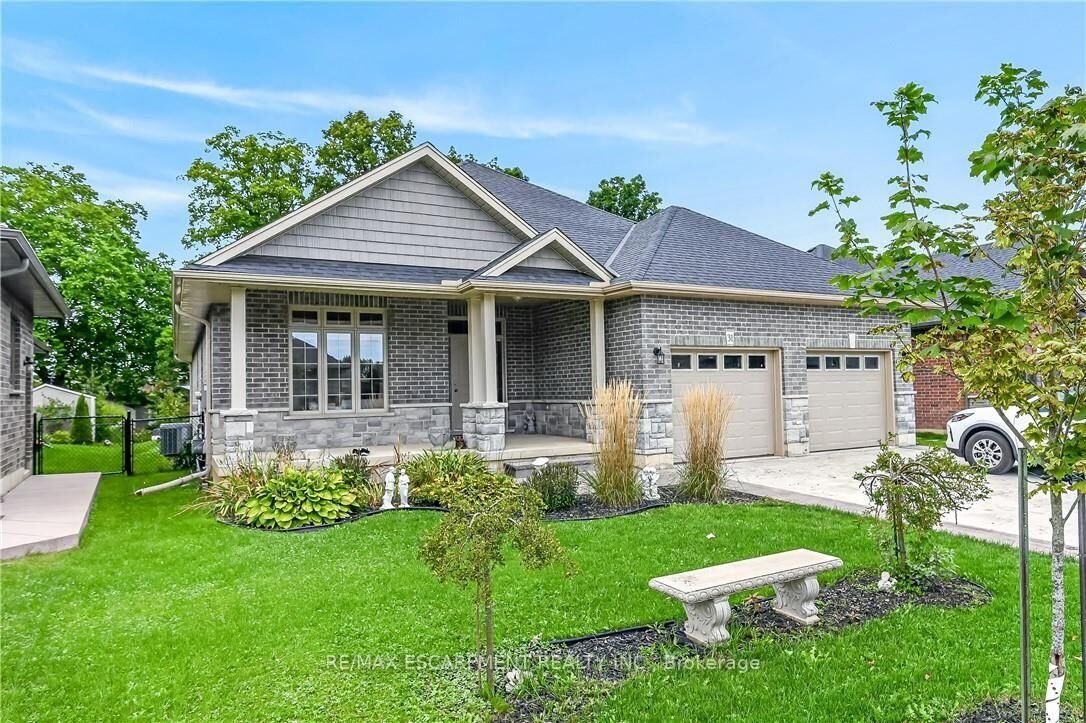 Property Photo:  31 Sycamore Drive  ON N0A 1N6 