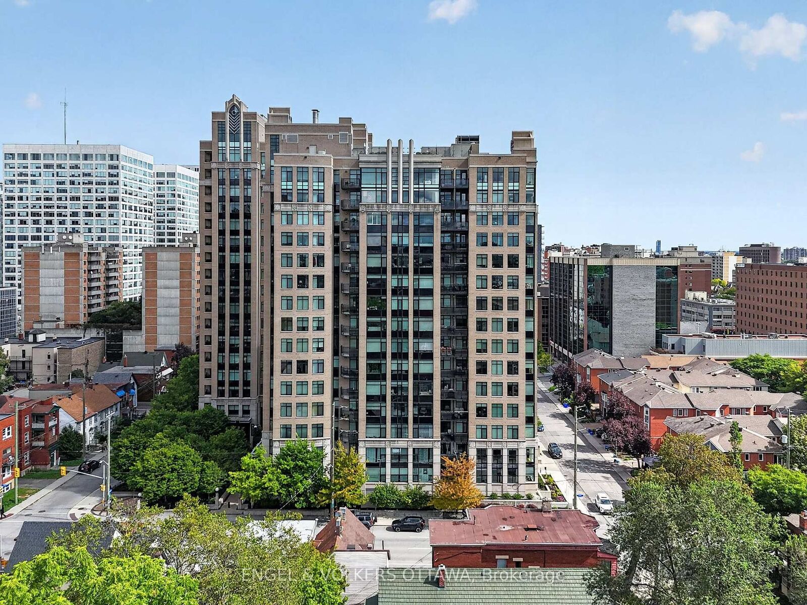 Property Photo:  245 Kent Street 706  ON K2P 0A5 