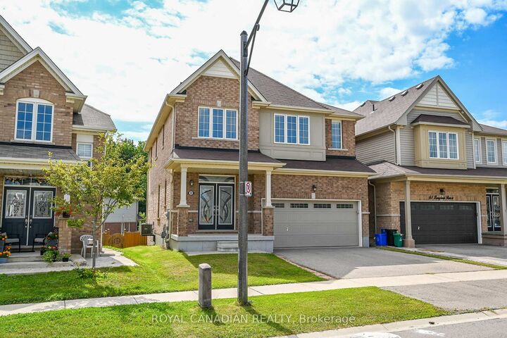 Property Photo:  59 Longboat Run W  ON N3T 0P5 