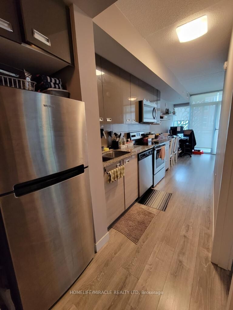 Property Photo:  250 Albert Street 207  ON N2L 0H5 