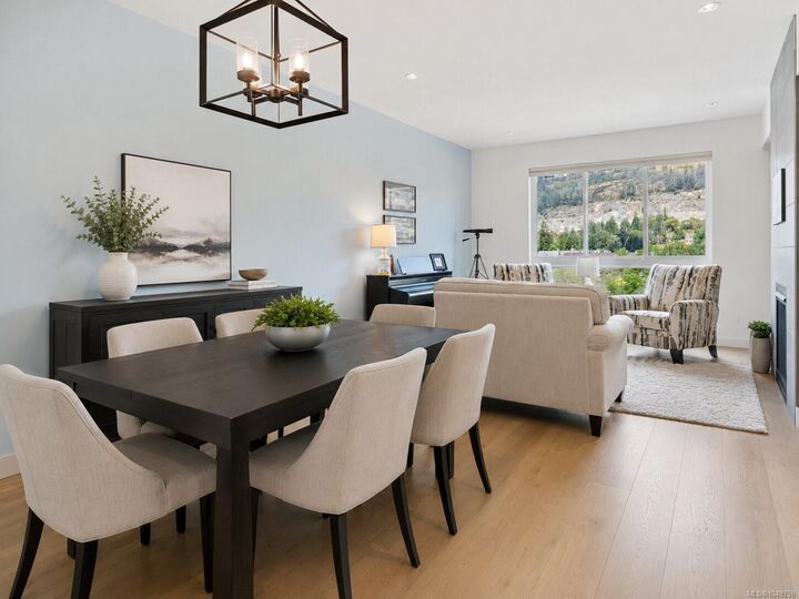 Property Photo:  2836 Turnstyle Cres  BC V9B 0T8 