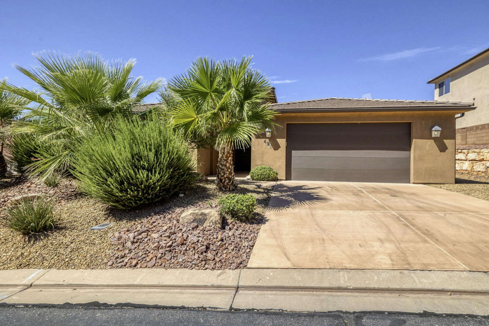 Property Photo:  491 N Sun Rock Way  UT 84780 