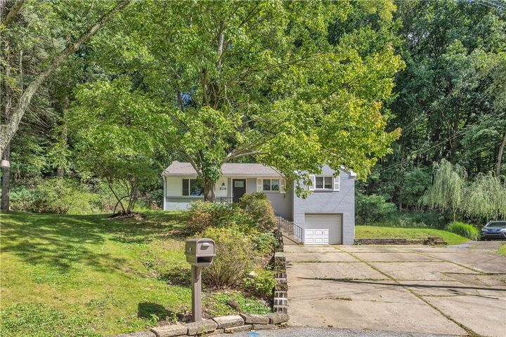 Property Photo:  224 Blaze Cir  PA 15116 