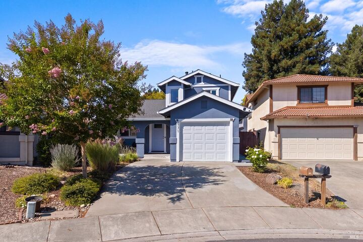 Property Photo: 971 Hacienda Circle CA 94928