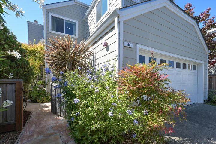 Property Photo:  68 Cross Creek Place  CA 94939 
