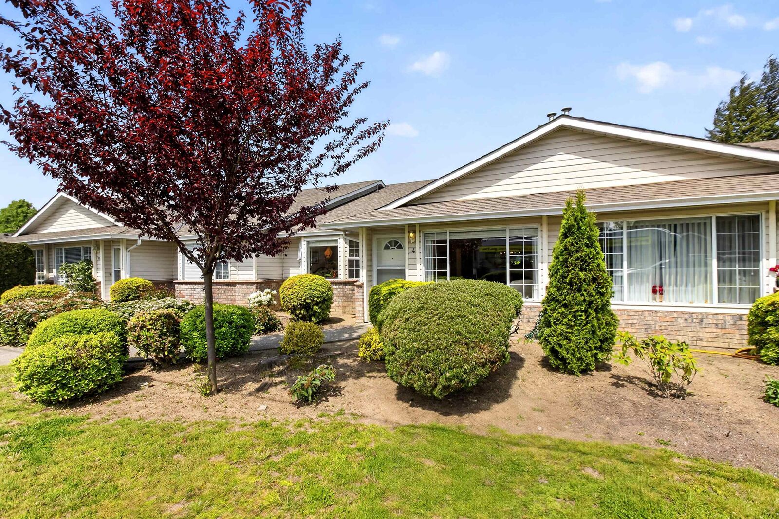 Property Photo:  19249 Hammond Road 4  BC V3Y 2B7 
