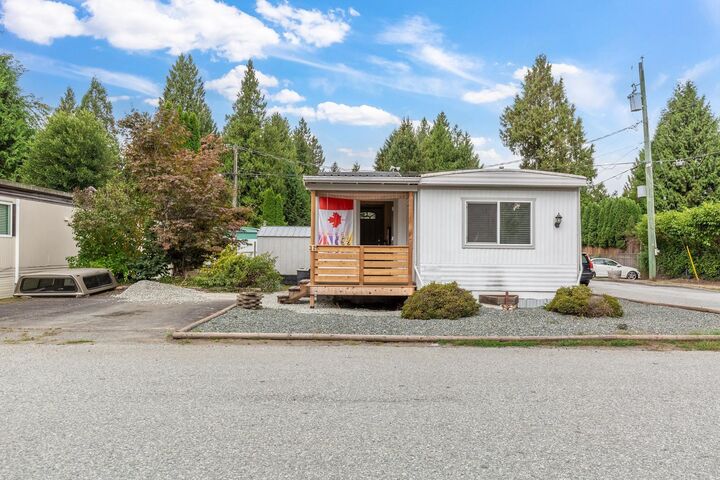 Property Photo: 21163 Lougheed Highway 32 BC V2W 2R4