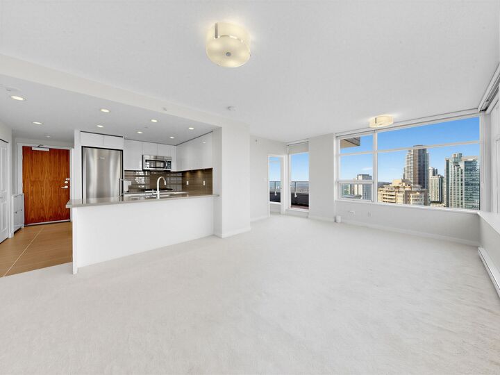 Property Photo:  4880 Bennett Street 3302  BC V5H 0C1 