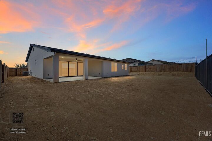Property Photo:  11904 Pendulum Drive  CA 93306 