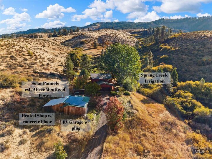 Property Photo:  2466 Hwy 95  ID 83612 