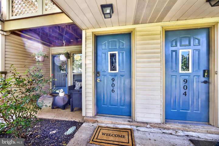 Property Photo: 906 Foxmeadow Drive Condo 906 PA 19468