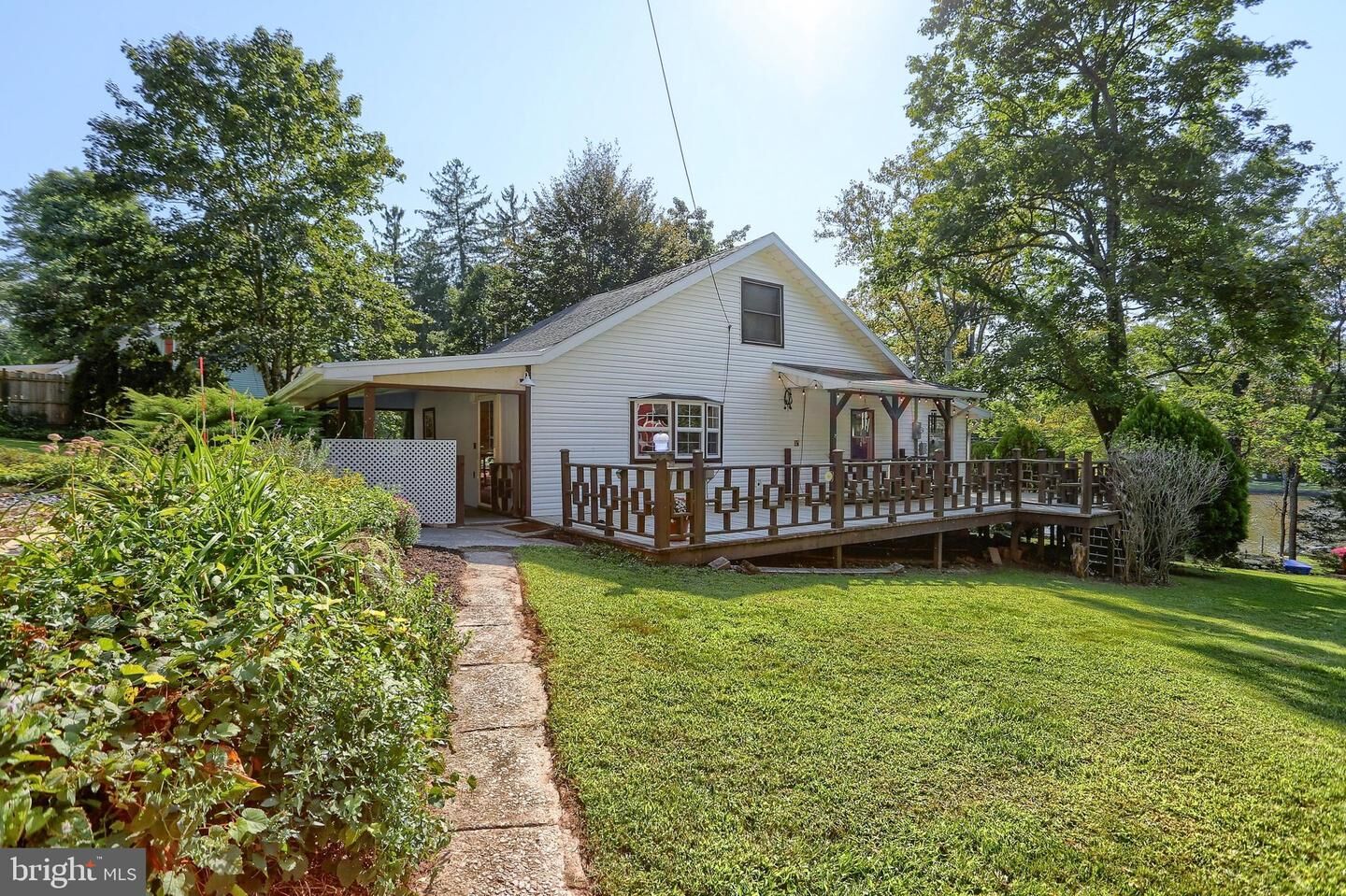 Property Photo:  800 West Street  PA 17339 