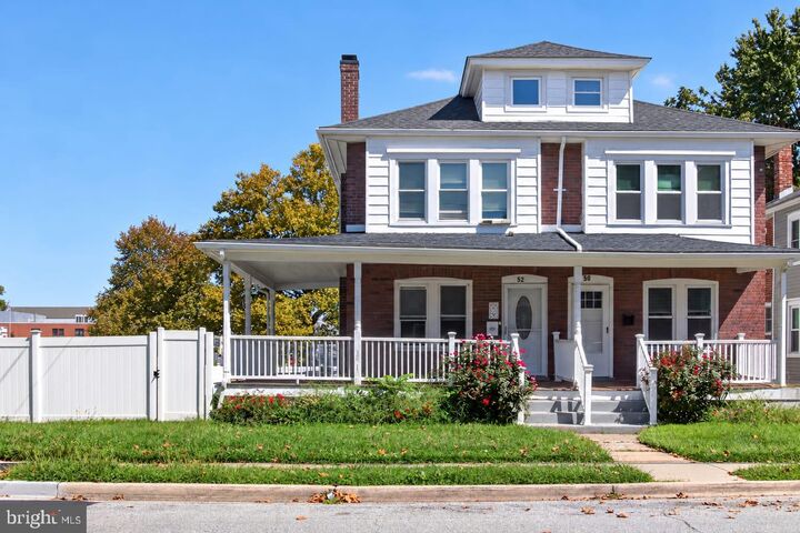 Property Photo:  52 Lawson Avenue  DE 19703 