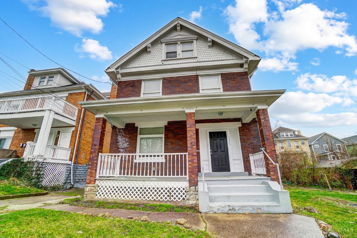 Property Photo:  1575 Dixmont Avenue  OH 45207 