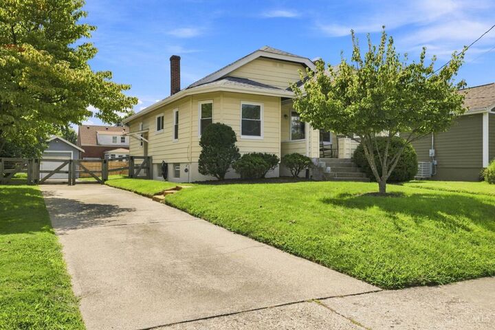 Property Photo:  3805 Lansdowne Avenue  OH 45236 
