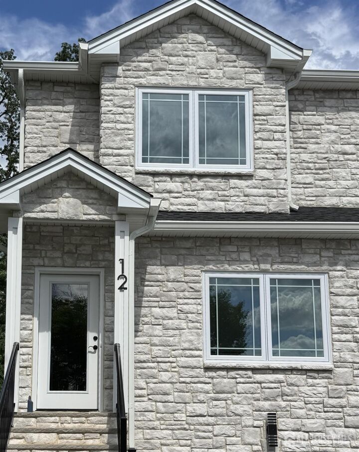 Property Photo:  14 Moyse Place  NJ 08820 