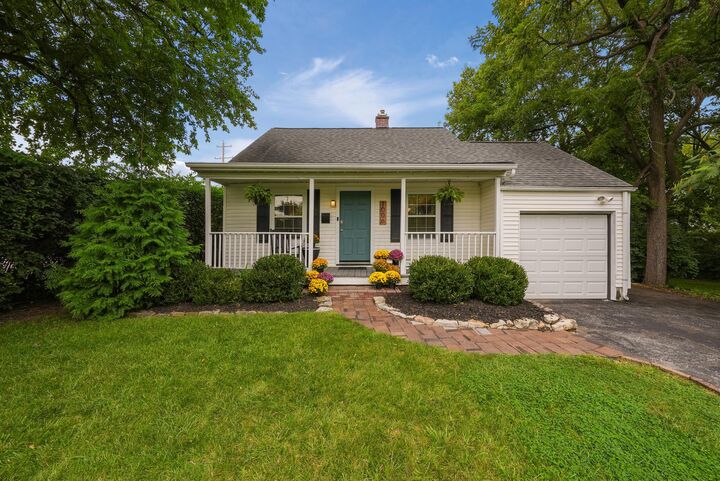 Property Photo: 1006 Chambers Circle OH 43212