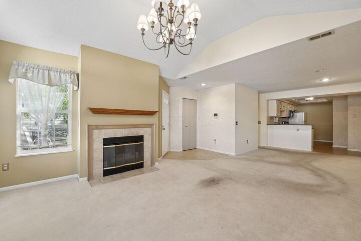 Property Photo:  6724 Red Sunset Place  OH 43213 