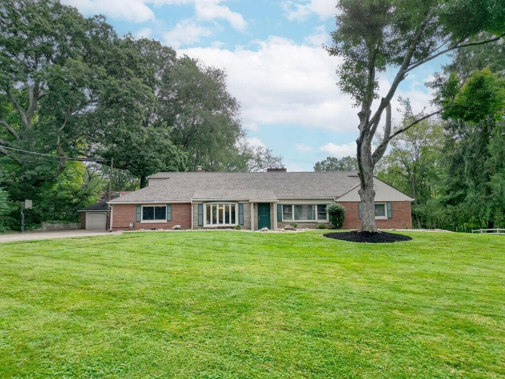 Property Photo: 204 S Edgewood Road OH 43050