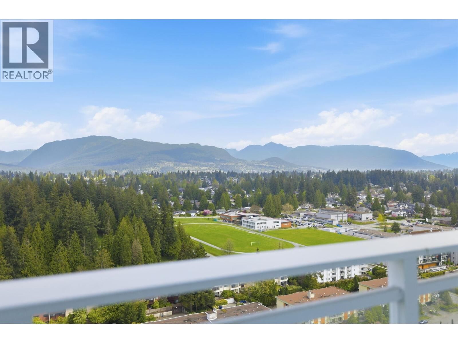Property Photo: 505 Nelson Street 2307 BC V3J 0R5