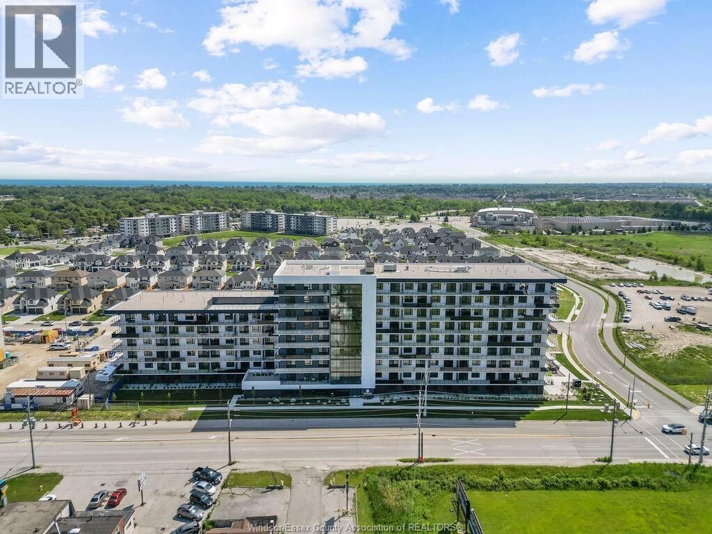Property Photo:  1624 Lauzon 423  ON N8S 0B7 