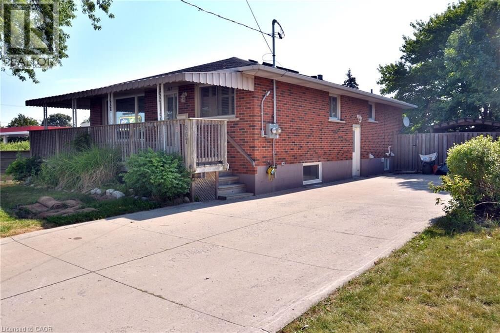 Property Photo:  867 Upper Sherman Avenue  ON L8V 3N2 