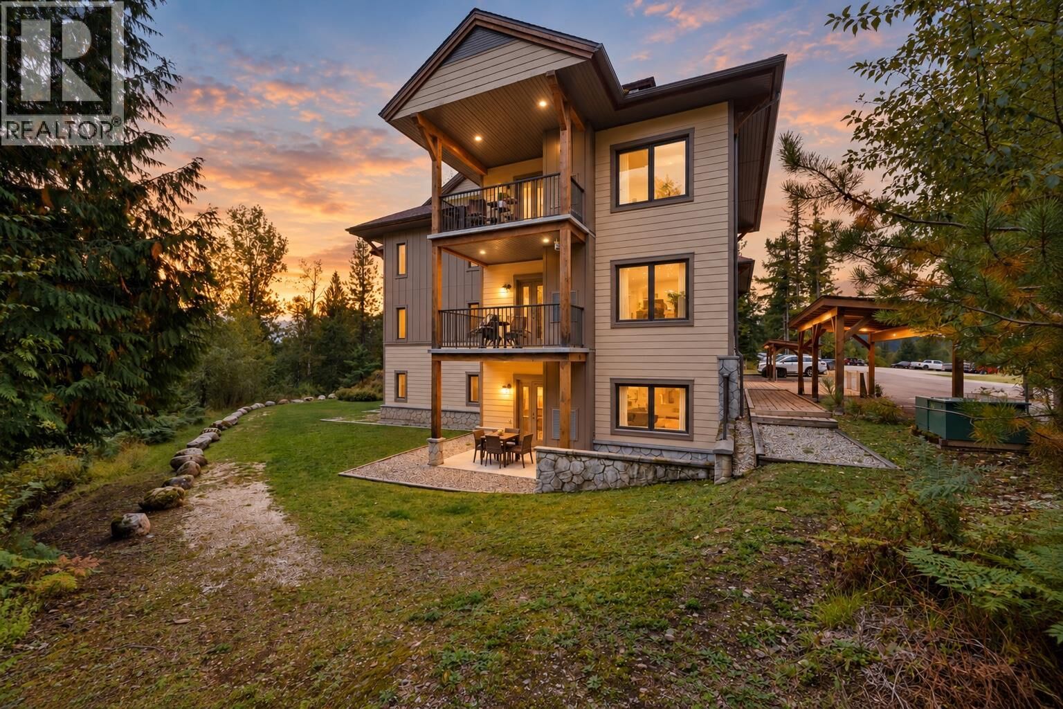 Property Photo:  16310 Woolgar Road 216  BC V0B 1E0 
