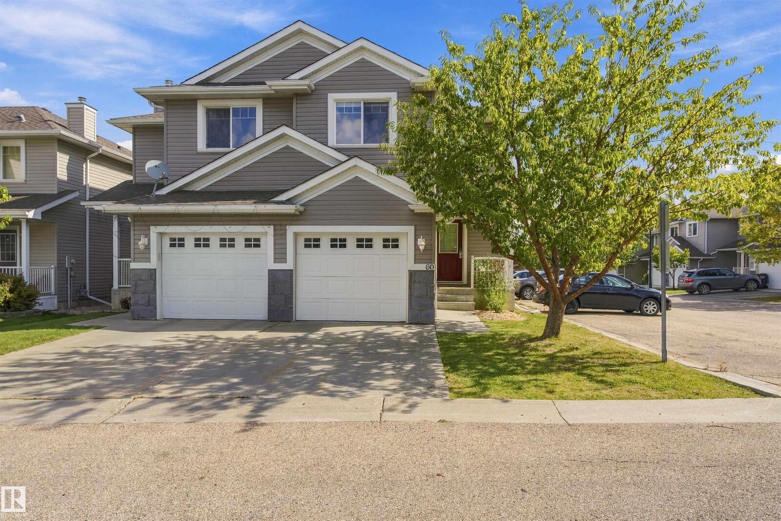 Property Photo: 120 Magrath Road NW 60 AB T6R 0C6