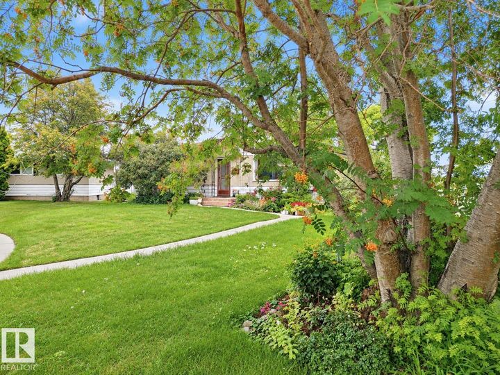 Property Photo:  8311 160 Street NW  AB T5R 2H2 