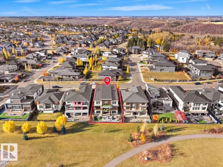 Property Photo:  4809 Woolsey Lane NW  AB T6W 2B9 