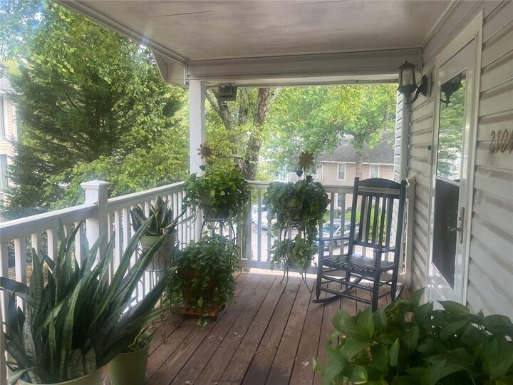 Property Photo:  2104 Augusta Drive SE  GA 30067 
