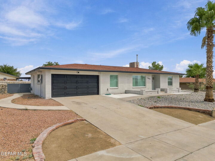 Property Photo: 10607 Havenrock Drive TX 79935