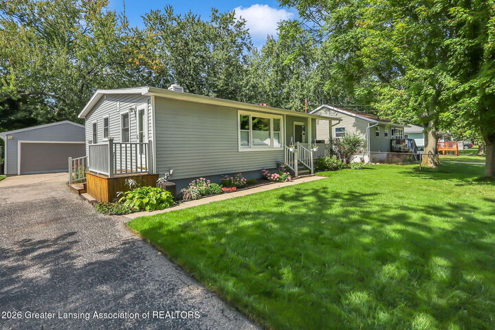 Property Photo: 2047 Phillips Avenue MI 48842