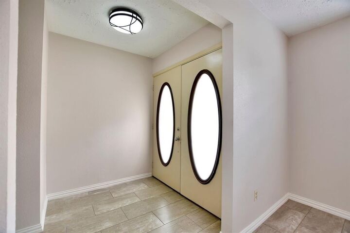 Property Photo: 15927 Wingdale Drive TX 77082