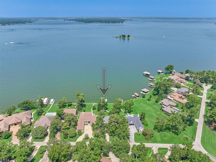 Property Photo: 9485 Escondido Drive TX 77318