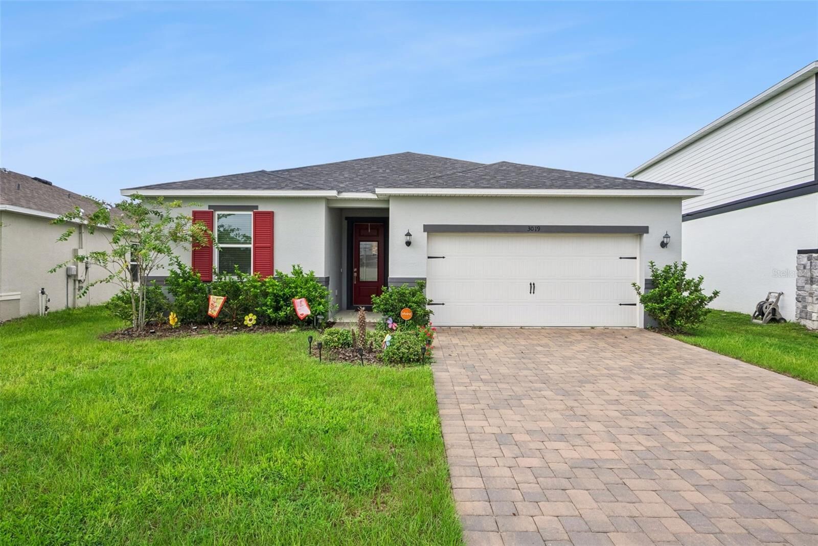 Property Photo:  3019 Sanctuary Drive  FL 34714 
